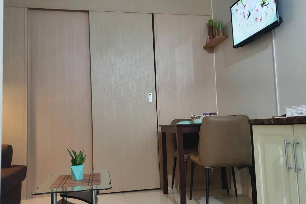 Cherolds Place Lovely 1 Bedroom Condo With Balcony Manila Zewnętrze zdjęcie